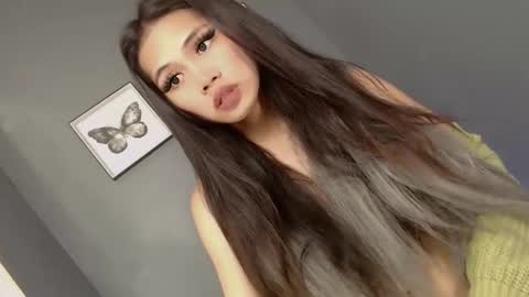 slut4attention online show from April 26, 5:49 am