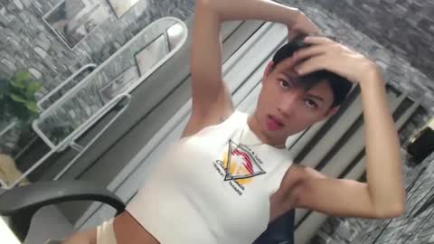 CHIE CHIE online show from March 8, 6:37 pm