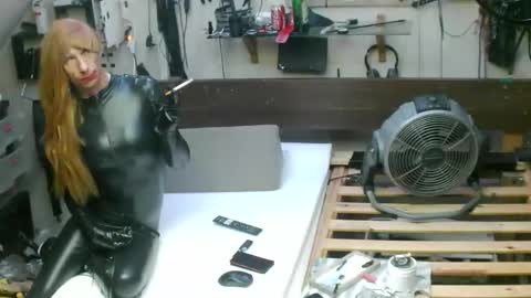 smokeslut365 online show from May 6, 3:24 am
