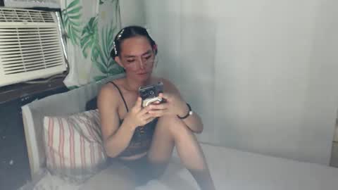 snoky_serna online show from May 7, 6:48 pm