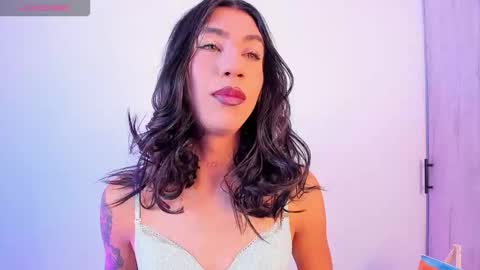 Sofi online show from November 20, 11:32 am