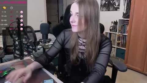 Snapshot of stella_and_carol chatting on September 16, 2:54 pm Diana online show from September 16, 2:54 pm