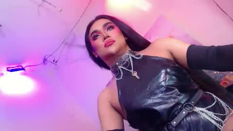 CALL ME STELLA online show from May 21, 7:37 am