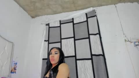 Anny online show from April 28, 6:07 am