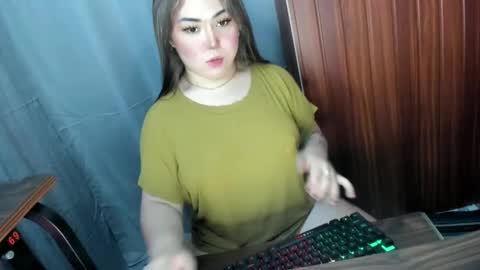 Millany online show from May 9, 5:47 am