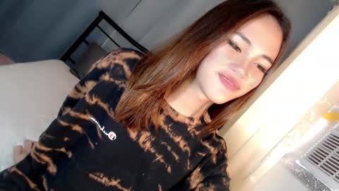 sweet_cassy12 online show from May 11, 5:35 am