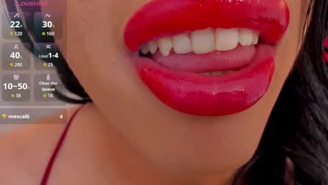 sweet_eliizabeth online show from May 15, 1:08 pm