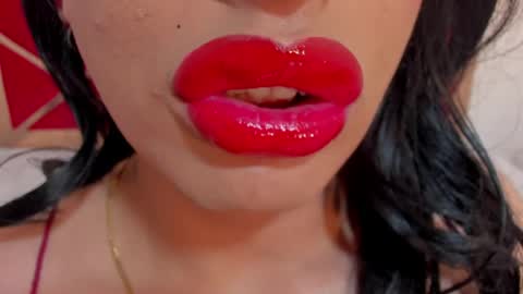 sweet_eliizabeth online show from May 27, 1:19 pm