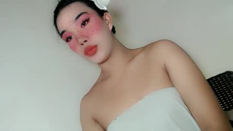 sweet_katrina69 online show from September 29, 9:20 am