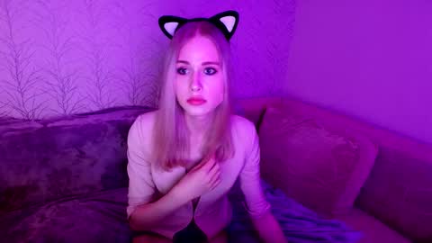 sweet_mol1y online show from September 29, 12:27 pm