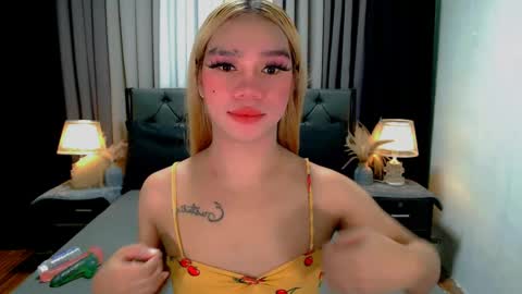 bea takashi  online show from May 3, 9:58 am