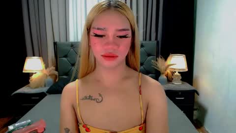 bea takashi  online show from May 8, 10:12 am