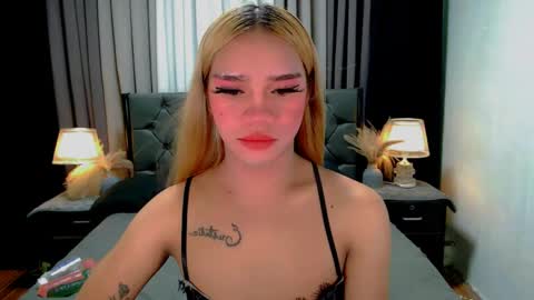 bea takashi  online show from May 11, 4:04 pm