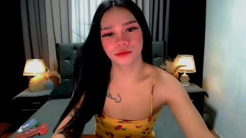 bea takashi  online show from May 26, 11:40 am