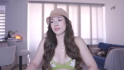 Camila online show from February 19, 6:26 pm