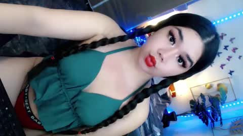 May online show from February 26, 11:54 pm