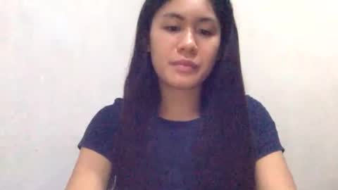 sweetgirllucy24xx online show from May 22, 5:42 pm