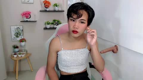 sweetiie_jewel online show from July 14, 11:27 am