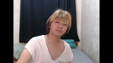 Sweet Inocent online show from May 22, 5:03 am