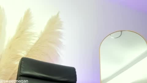 La  online show from May 28, 4:54 am