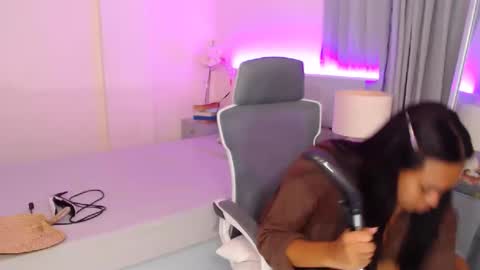 Miss Tati online show from April 25, 11:47 am