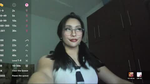 ITS ME MEGAN online show from May 6, 3:46 am