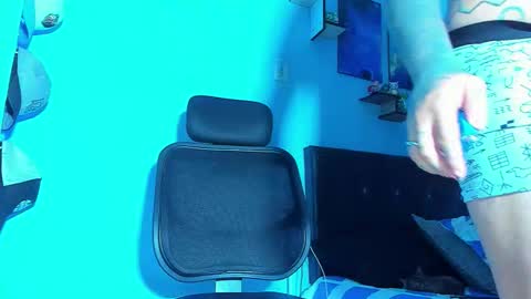 Charlee He online show from November 14, 7:22 pm