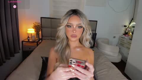 nabi butterfly online show from January 7, 7:59 pm