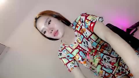 laisa online show from February 3, 8:35 am