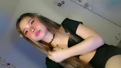 tight_elliana online show from April 28, 2:27 am