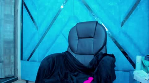 tomboygirl69 online show from July 12, 1:42 am