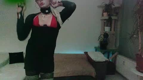 Patrizia online show from October 12, 2:14 am