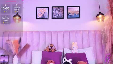 Tracy  online show from May 5, 8:59 pm