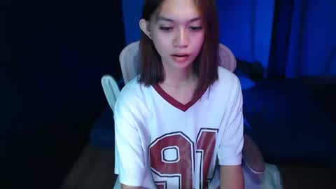 Kate SINGLE online show from February 19, 11:50 am