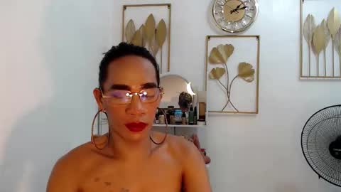 transeugene1990 online show from March 4, 7:07 pm