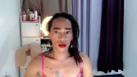 transeugene1990 online show from May 29, 6:12 am