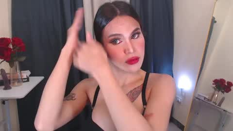 Selena the real cummer online show from May 12, 9:51 am