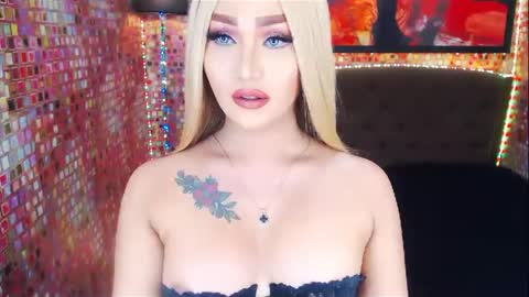 Snapshot of transplayfullolivia chatting on February 27, 7:12 am KYLIE BELLA TS online show from February 27, 7:12 am