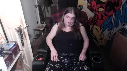 Anne online show from April 26, 1:42 pm