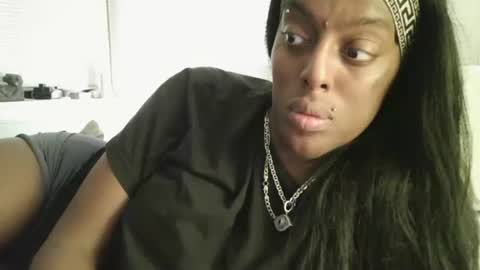 Amber White online show from May 12, 6:55 am