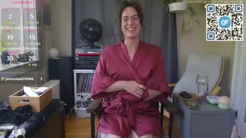 Mia-Jane Seline online show from May 31, 2:24 pm