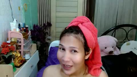 SHENA  online show from November 12, 12:15 pm