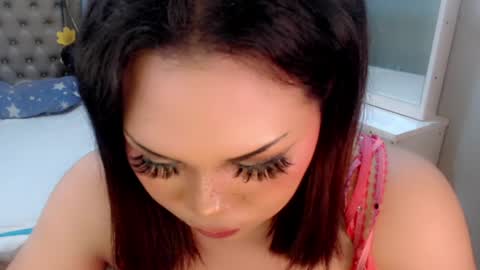 jayvie online show from May 20, 2:40 am