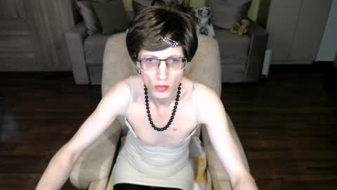 Clementine online show from May 21, 11:06 am