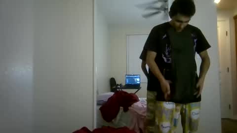 twinkyteddy online show from October 21, 2:14 am