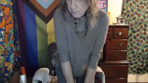 twocumkerry online show from May 19, 8:43 am