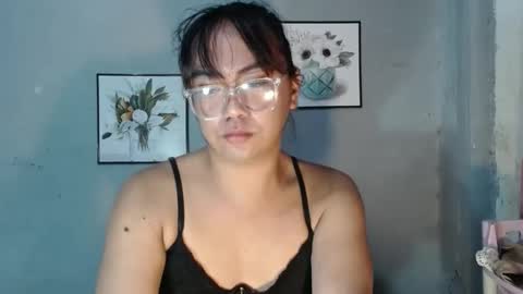 Tyla online show from May 2, 7:41 pm