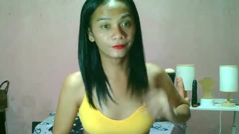 ur_sexybabe_ehra online show from January 17, 4:26 pm