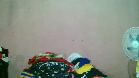 ur_sexybabe_ehra online show from February 11, 3:20 pm