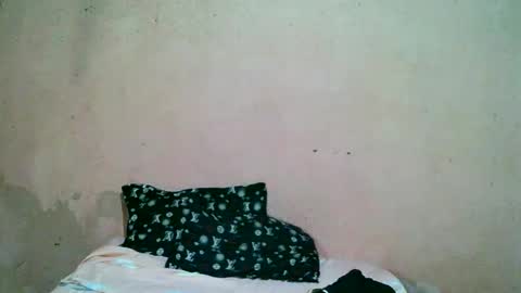 ur_sexybabe_ehra online show from May 24, 12:02 pm
